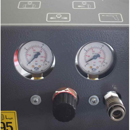 Compresseur Bauger 2 CV  10 L  semi prof